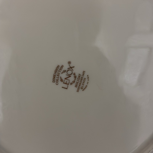 Lenox Holiday Eternal 8 inch plates desert salad - Picture 3 of 4